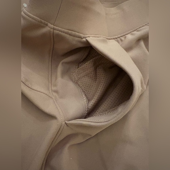 Old Navy Powersoft Shorts - Picture 5 of 5